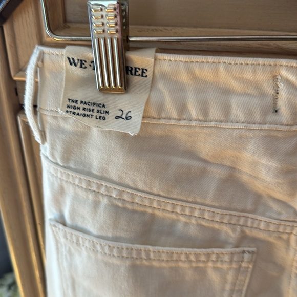 We The Free Denim Jeans - Picture 9 of 11